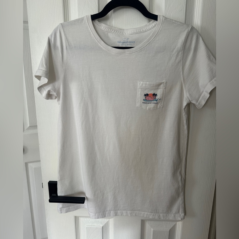 Women’s Vineyard Vines white T shirt Small